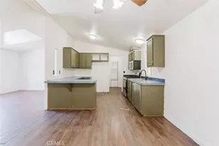 23450 Newhall Ave, Newhall, CA 91321 - Photo 13