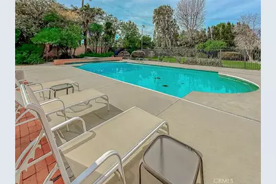 17512 Superior Street, Northridge, CA 91325 - Photo 3