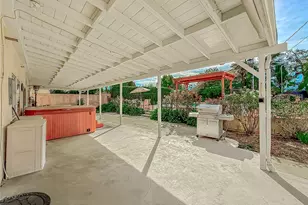 17512 Superior St, Northridge, CA 91325 - Photo 61