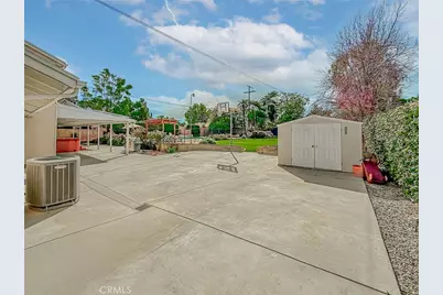 17512 Superior Street, Northridge, CA 91325 - Photo 51