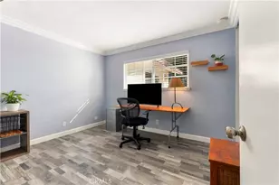 19634 Crystal Springs Ct, Newhall, CA 91321 - Photo 9