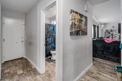 2811 E La Vida Drive, Lancaster, CA 93535 - Photo 13