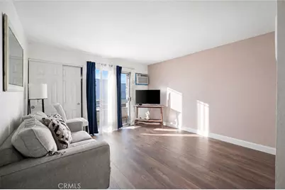 21800 Schoenborn Street #215, Canoga Park, CA 91304 - Photo 3