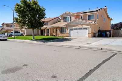 43921 Freer Way, Lancaster, CA 93536 - Photo 1