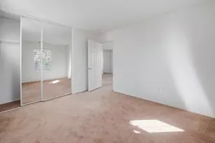 24050 Whitewater Dr, Valencia, CA 91354 - Photo 21