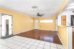 8465 Hazeltine, Panorama City, CA 91402 - Photo 9
