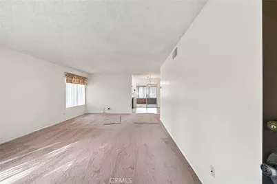 26335 Oak Highland #A, Newhall, CA 91321 - Photo 3