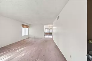 26335 Oak Highland, Newhall, CA 91321 - Photo 3