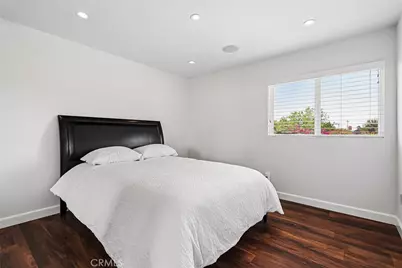 17002 Dearborn, Northridge, CA 91325 - Photo 25