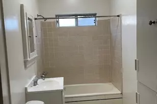 4218 S Harvard, Los Angeles, CA 90062 - Photo 7