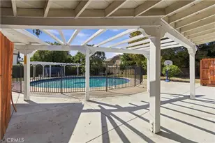 8633 Zelzah, Northridge, CA 91325 - Photo 33