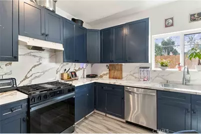 8633 Zelzah, Northridge, CA 91325 - Photo 27