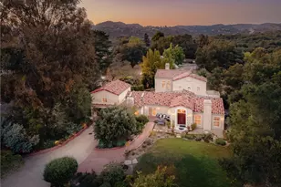 21149 Entrada Rd, Topanga, CA 90290 - Photo 1