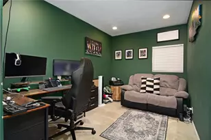 2705 Shrubwood, Simi Valley, CA 93065 - Photo 13