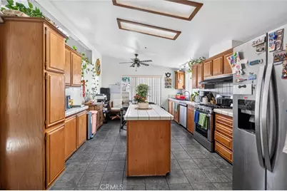 13691 Gavina Avenue #550, Sylmar, CA 91342 - Photo 23
