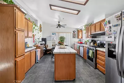 13691 Gavina Avenue #550, Sylmar, CA 91342 - Photo 29