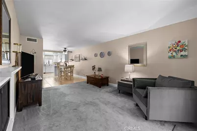 26806 Claudette Street #323, Canyon Country, CA 91351 - Photo 5