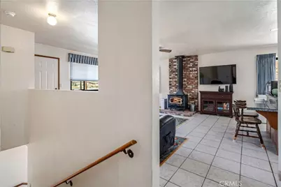 15031 Elizabeth Lake Rd, Lake Hughes, CA 93532 - Photo 13
