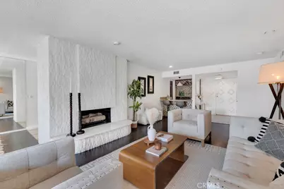 5330 Lindley Avenue #209, Encino, CA 91316 - Photo 15