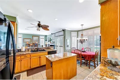 42025 Allan Drive, Lancaster, CA 93536 - Photo 33