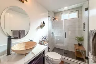 28348 Laura La Plante Dr, Agoura Hills, CA 91301 - Photo 21