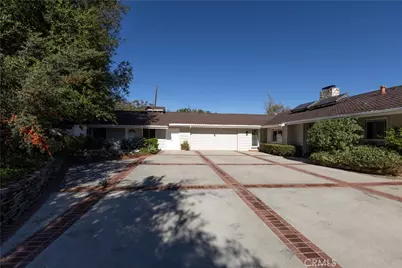 4815 Brewster, Tarzana, CA 91356 - Photo 25