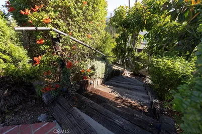 4815 Brewster, Tarzana, CA 91356 - Photo 29
