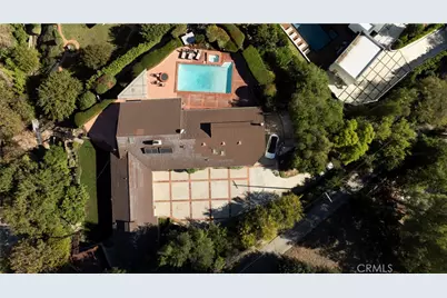 4815 Brewster, Tarzana, CA 91356 - Photo 33
