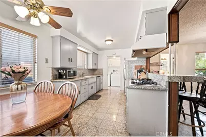 16608 Barneston, Granada Hills, CA 91344 - Photo 13