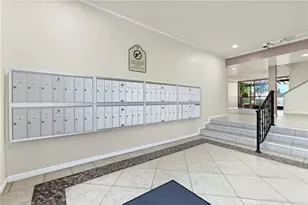 5403 Newcastle Ave, Encino, CA 91316 - Photo 35