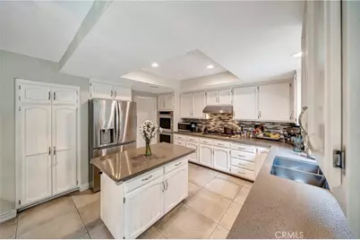 5181 Brian Lane, Encino, CA 91436 - Photo 9