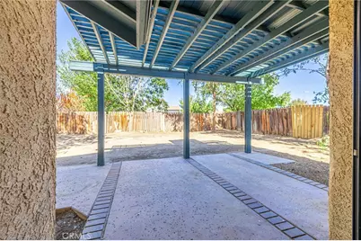 663 E Kettering, Lancaster, CA 93535 - Photo 35