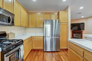 10025 Topanga Canyon, Chatsworth, CA 91311 - Photo 9