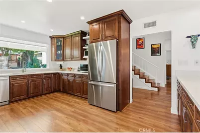 22926 Cass Avenue, Woodland Hills, CA 91364 - Photo 13
