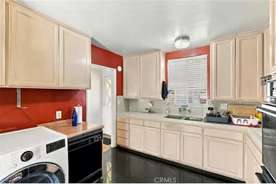 12410 Lull Street, North Hollywood, CA 91605 - Photo 19