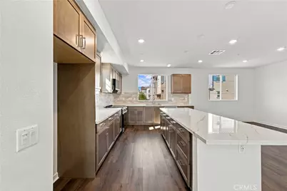 562 Via Zibello, Camarillo, CA 93012 - Photo 5