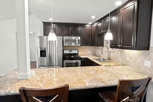 19348 Ave Of The Oaks, Newhall, CA 91321 - Photo 7