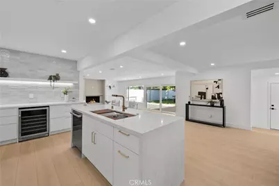 7842 Clearfield Avenue, Panorama City, CA 91402 - Photo 9