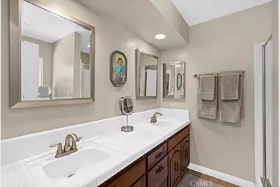 5630 Valley Circle Boulevard, Woodland Hills, CA 91367 - Photo 13
