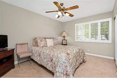 5630 Valley Circle Boulevard, Woodland Hills, CA 91367 - Photo 11