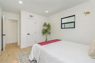17200 Lanark St, Lake Balboa, CA 91406 - Photo 13