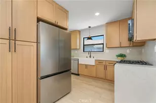17200 Lanark St, Lake Balboa, CA 91406 - Photo 5