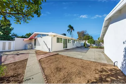 18701 Gilmore, Reseda, CA 91335 - Photo 3