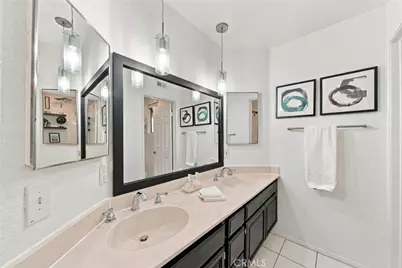 22006 Lucy Court, Saugus, CA 91350 - Photo 27