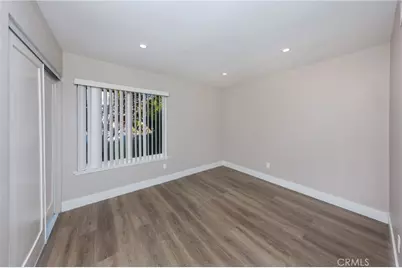 28108 Oaklar Drive, Saugus, CA 91350 - Photo 11