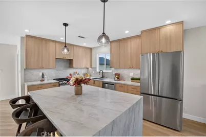 10254 Roscoe Boulevard, Los Angeles, CA 91352 - Photo 11