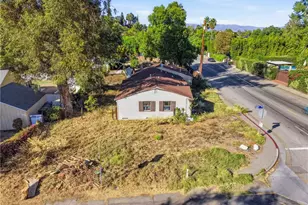 23201 Califa St, Woodland Hills, CA 91367 - Photo 1