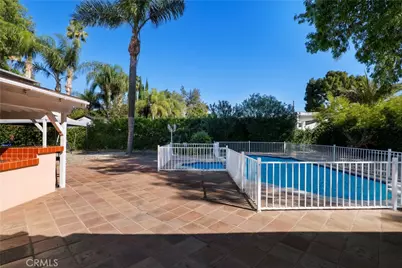 8644 Jellico Avenue, Sherwood Forest, CA 91325 - Photo 45
