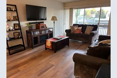 24431 Trevino Drive #V10, Valencia, CA 91355 - Photo 5