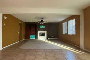 3450 Quiet Splendor Ct, Rosamond, CA 93560 - Photo 11